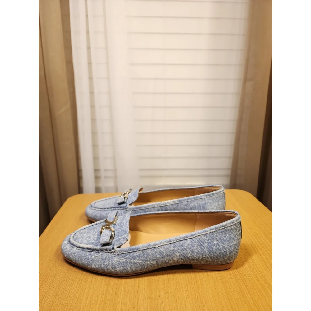 Naturalizer leather moccasins